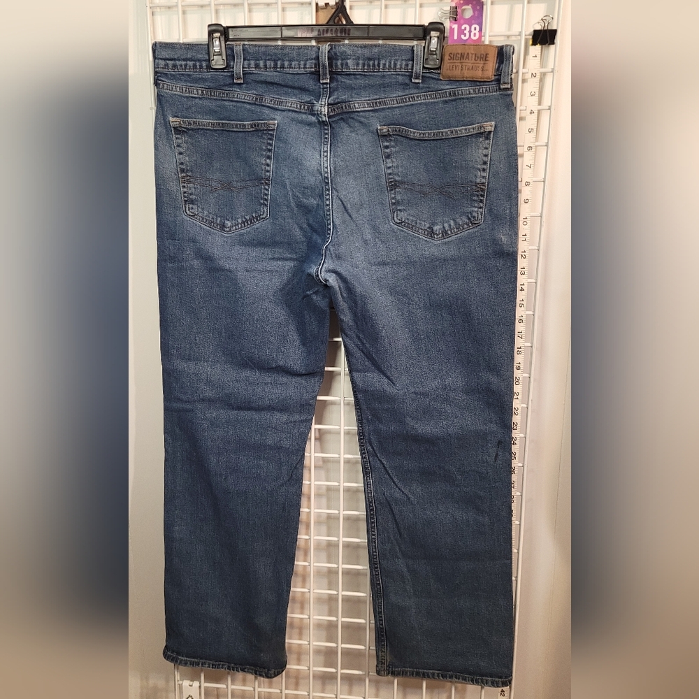 Signature Men's Straight Jeans - Classic Blue, USED😍 FAIR (138)photo9&10